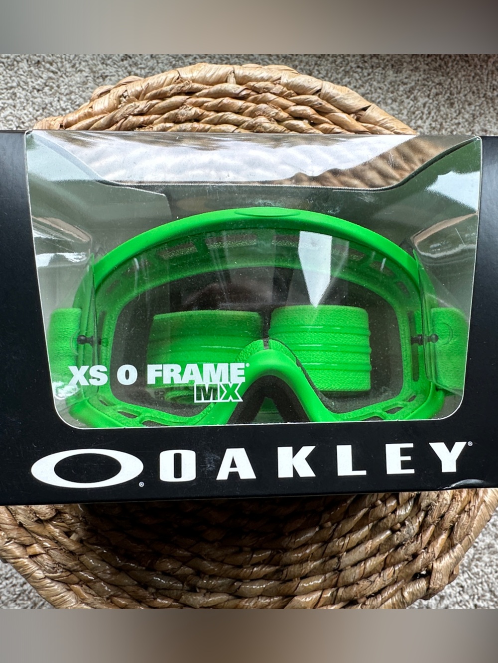 Oakley XS O Frame MX Kids Goggles - Bright Green